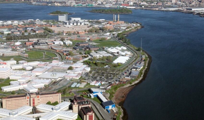 Rikers Island is New York’s largest and most famous prison complex between the Bronx and Queens. 